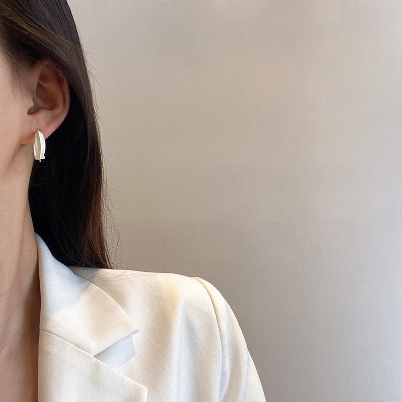 Korea Vintage S925 Silver Needle Super Fairy White Flower Stud Earrings