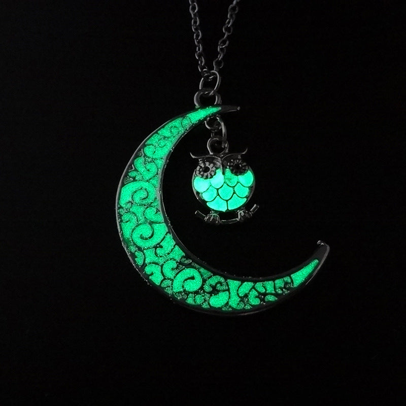 Glowing Pendant Necklace