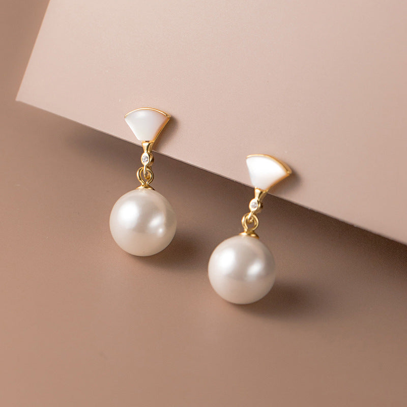 Fashion Shell Pearl Earrings