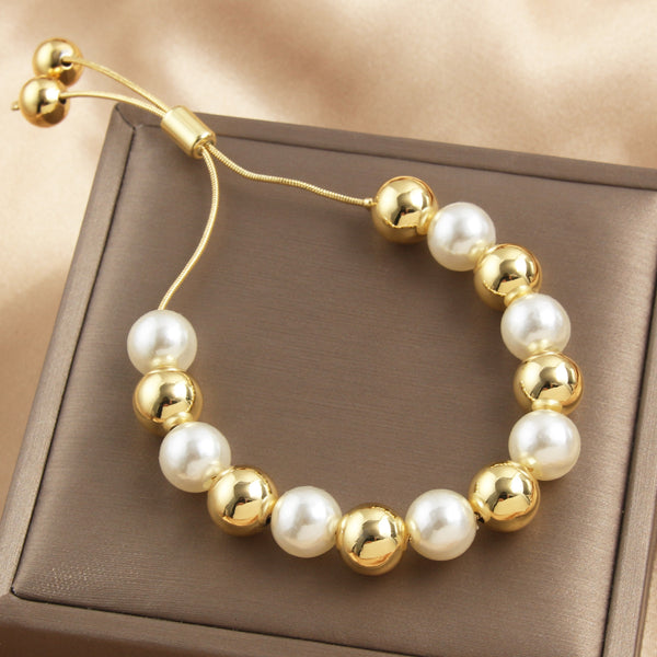 Retro-style Pearl Bracelet With A Pull-chain